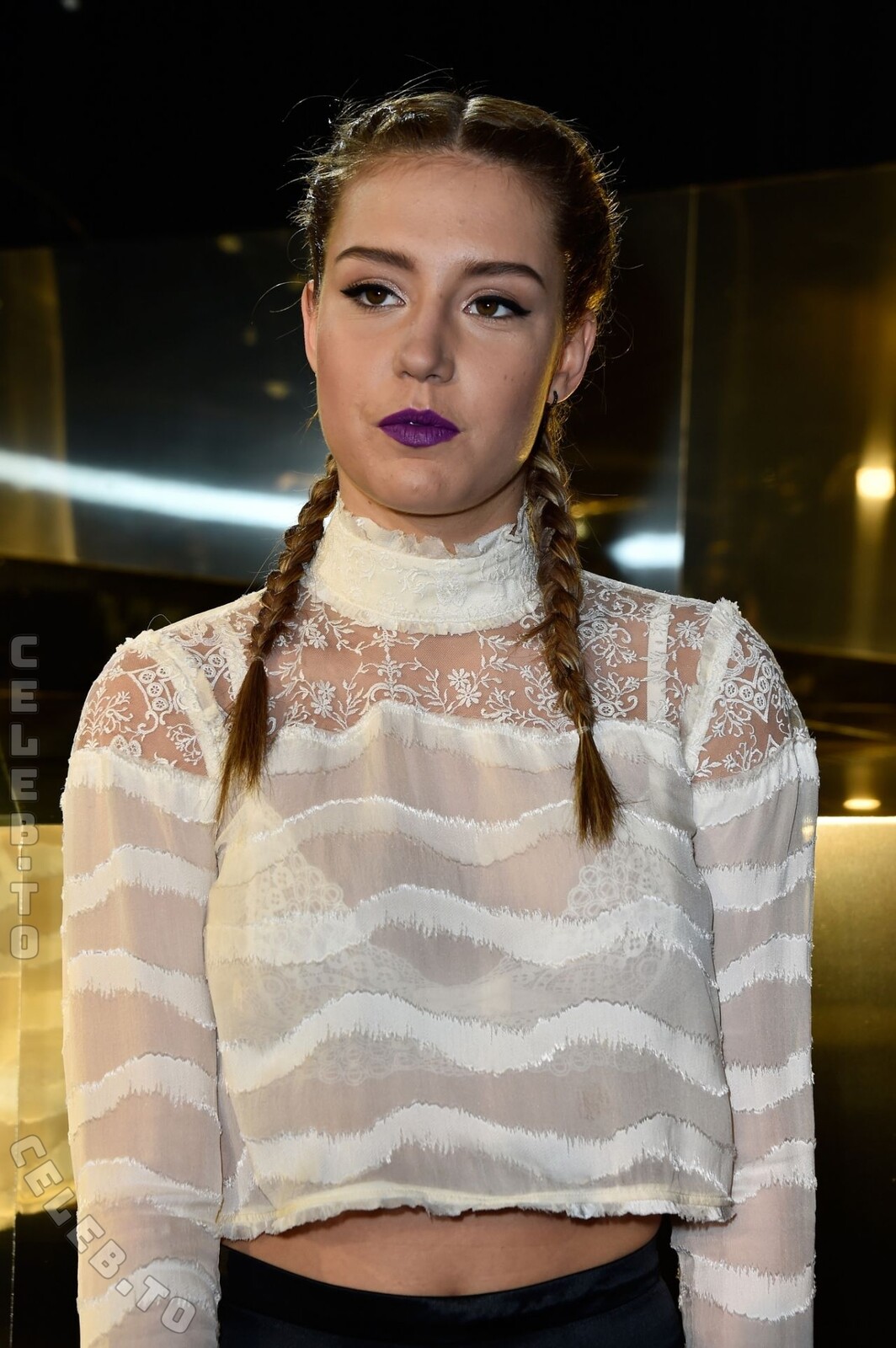 Adele Exarchopoulos legs