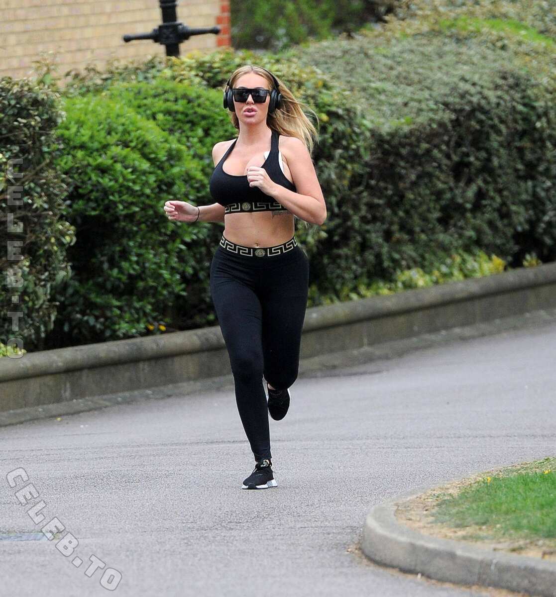 Aisleyne Horgan-Wallace legs