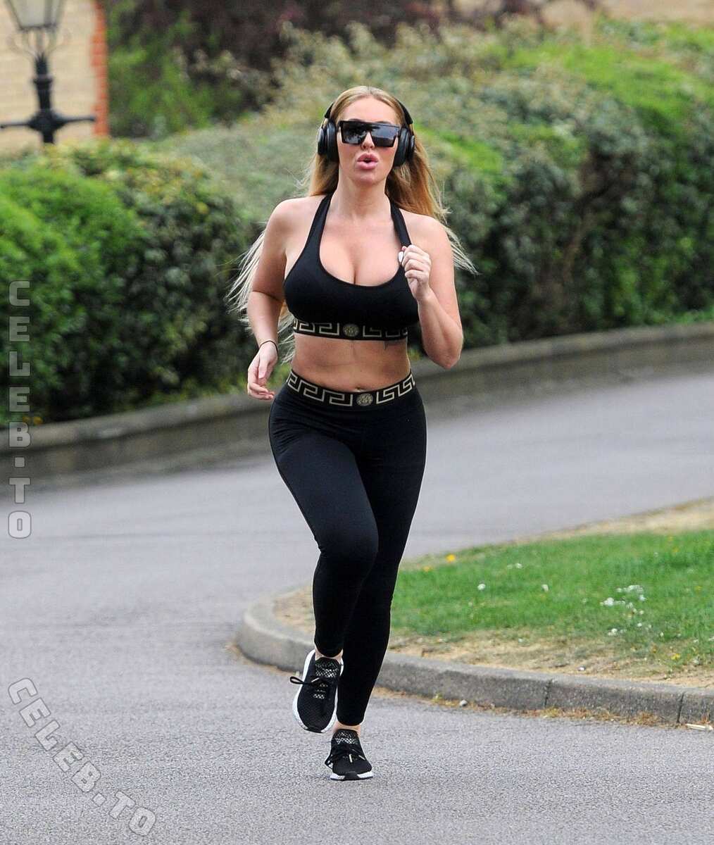 Aisleyne Horgan-Wallace legs