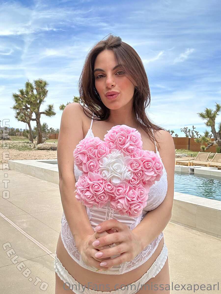 Alexa Pearl Nude Soapy Shower Dildo Onlyfans Video Leaked - Influencers Gonewild