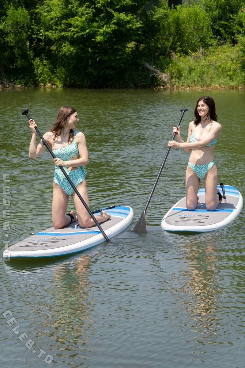 Alexandra Daddario Nude Celebrities - Alexandra Daddario. Celebrities Leaked Naked Photo