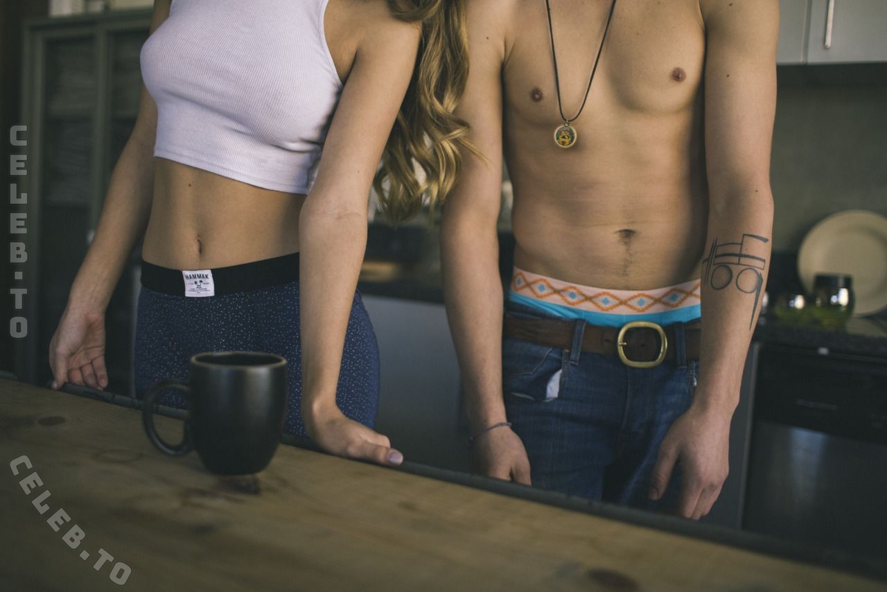Alexis Ren boobs