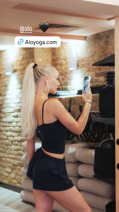 Alisha Lehmann Sexy OnlyFans (8 New Photos)
