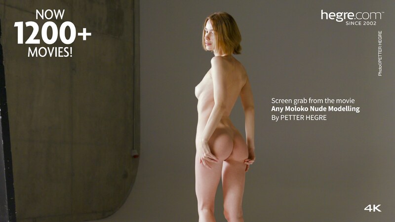 Amy Moloko Nude & Sexy – Pink Feathers (137 Photos)