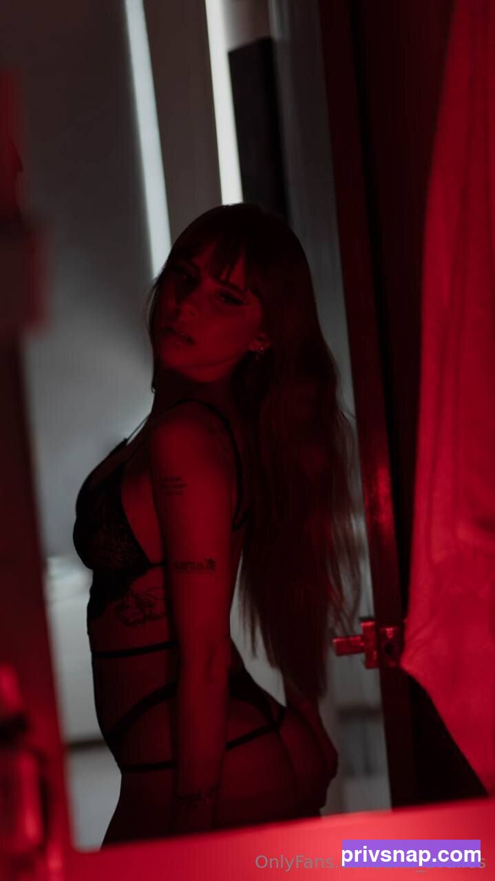 Anasoclash / ana_ovalles Nude Leaks OnlyFans  - Leaked Models