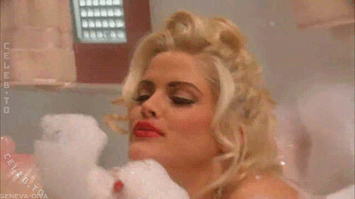 Anna Nicole Smith legs