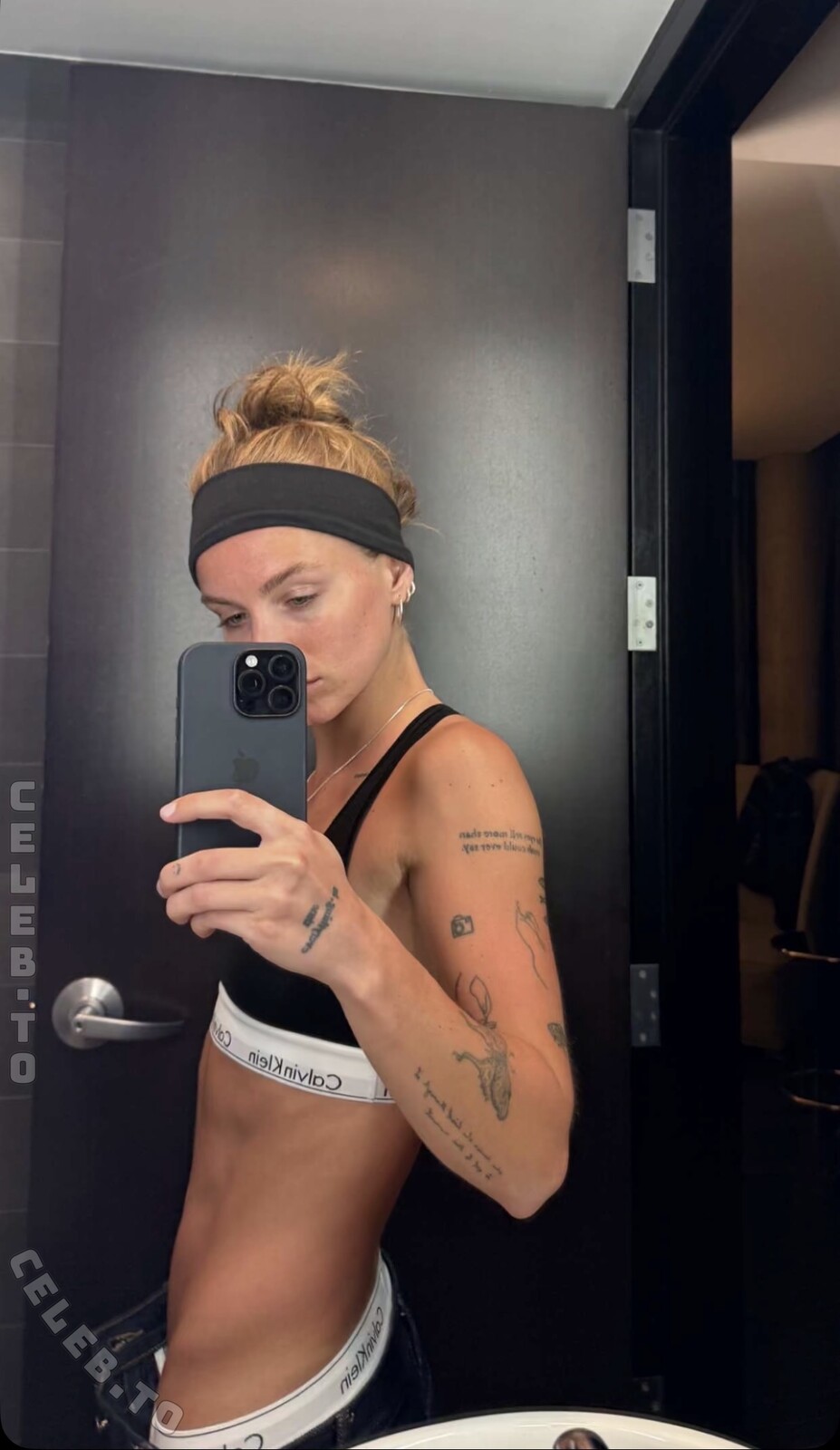 Anna Shumate Instagram Sexy Influencer - Annabananaxdddd