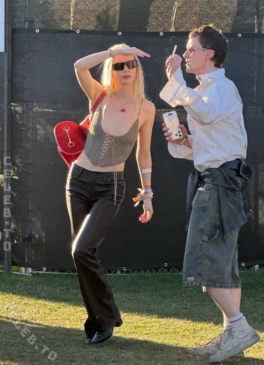 Anya Taylor Joy Nude & Sexy Photos Collection