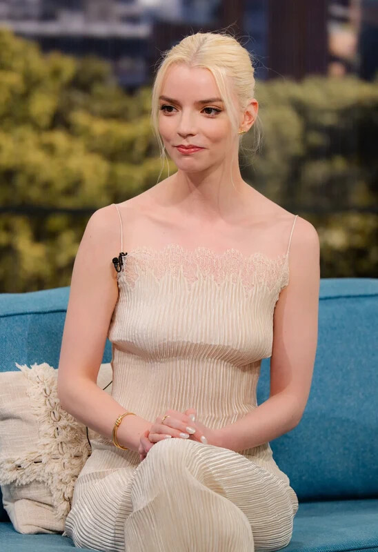 Anya Taylor Joy Instagram Leaks (56 Photos) - NudoStar