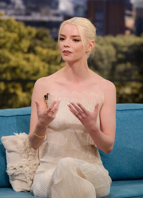 Anya Taylor Joy Instagram Leaks (56 Photos) - NudoStar