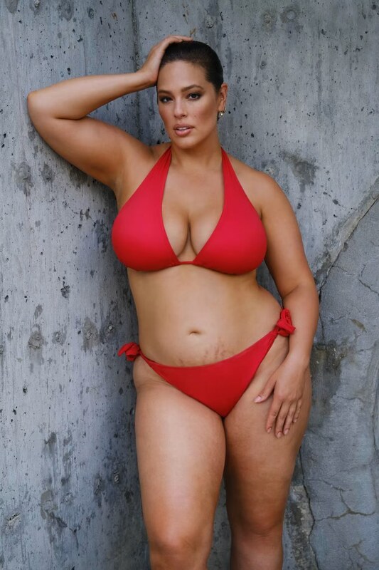 Ashley Graham legs