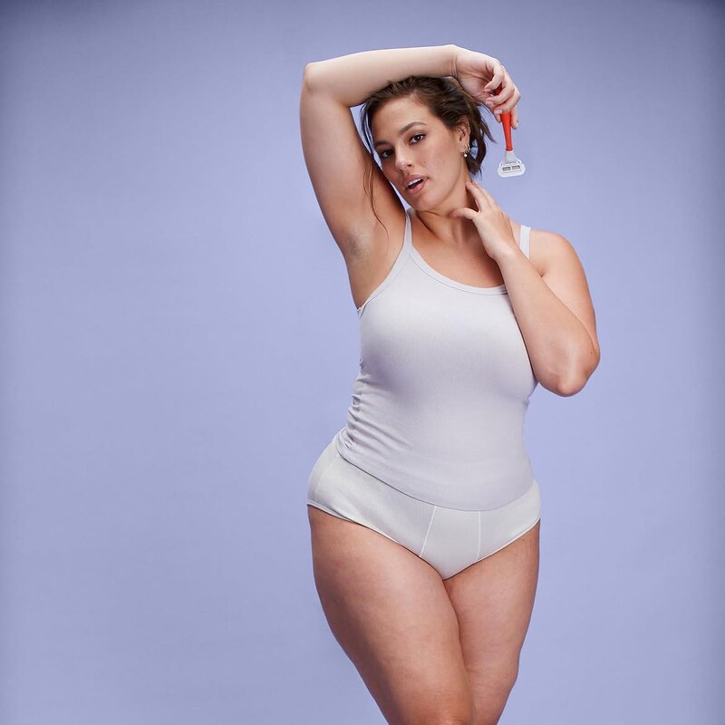 Ashley Graham legs