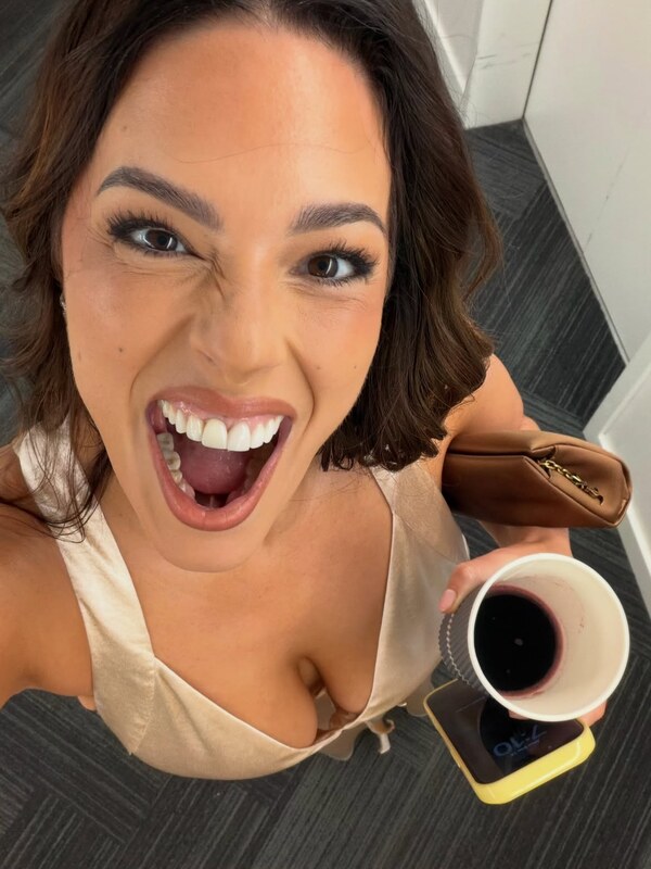Ashley Graham legs