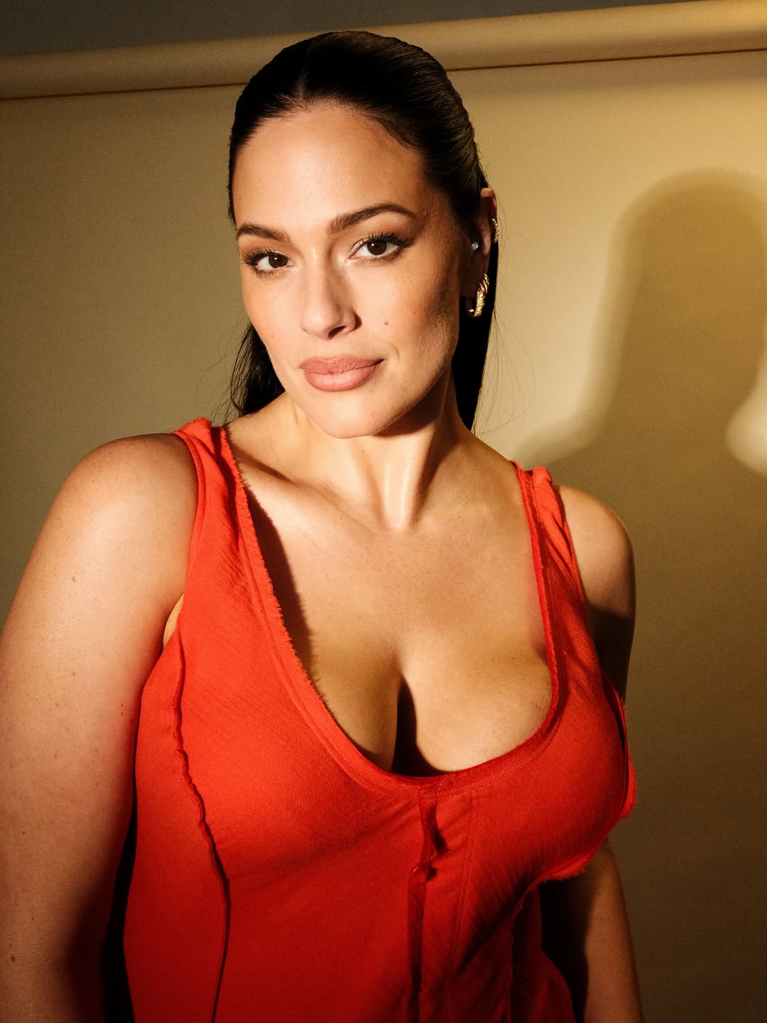 Ashley Graham hands