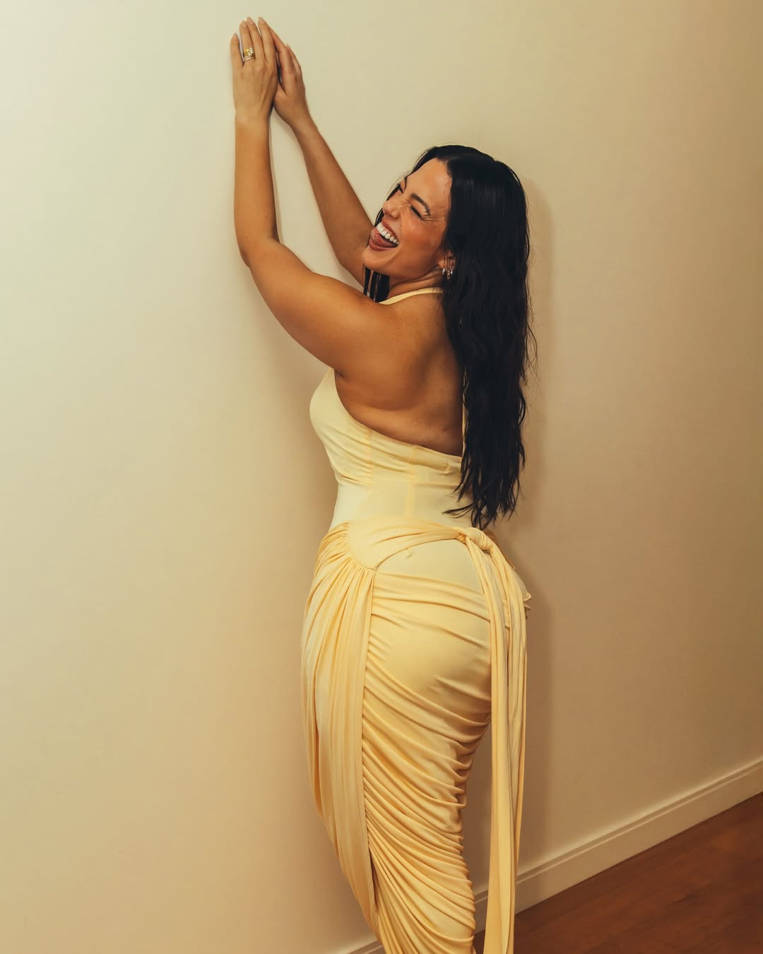 Ashley Graham hands