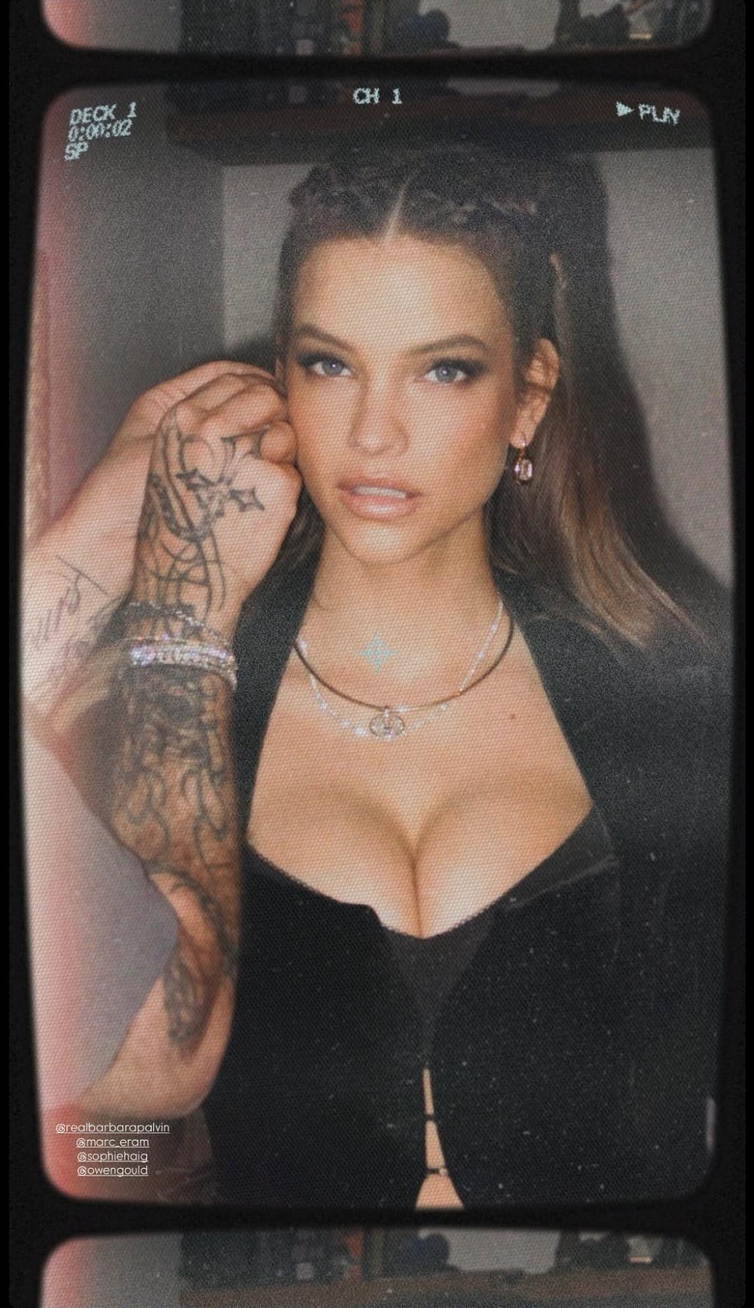 Barbara palvin topless