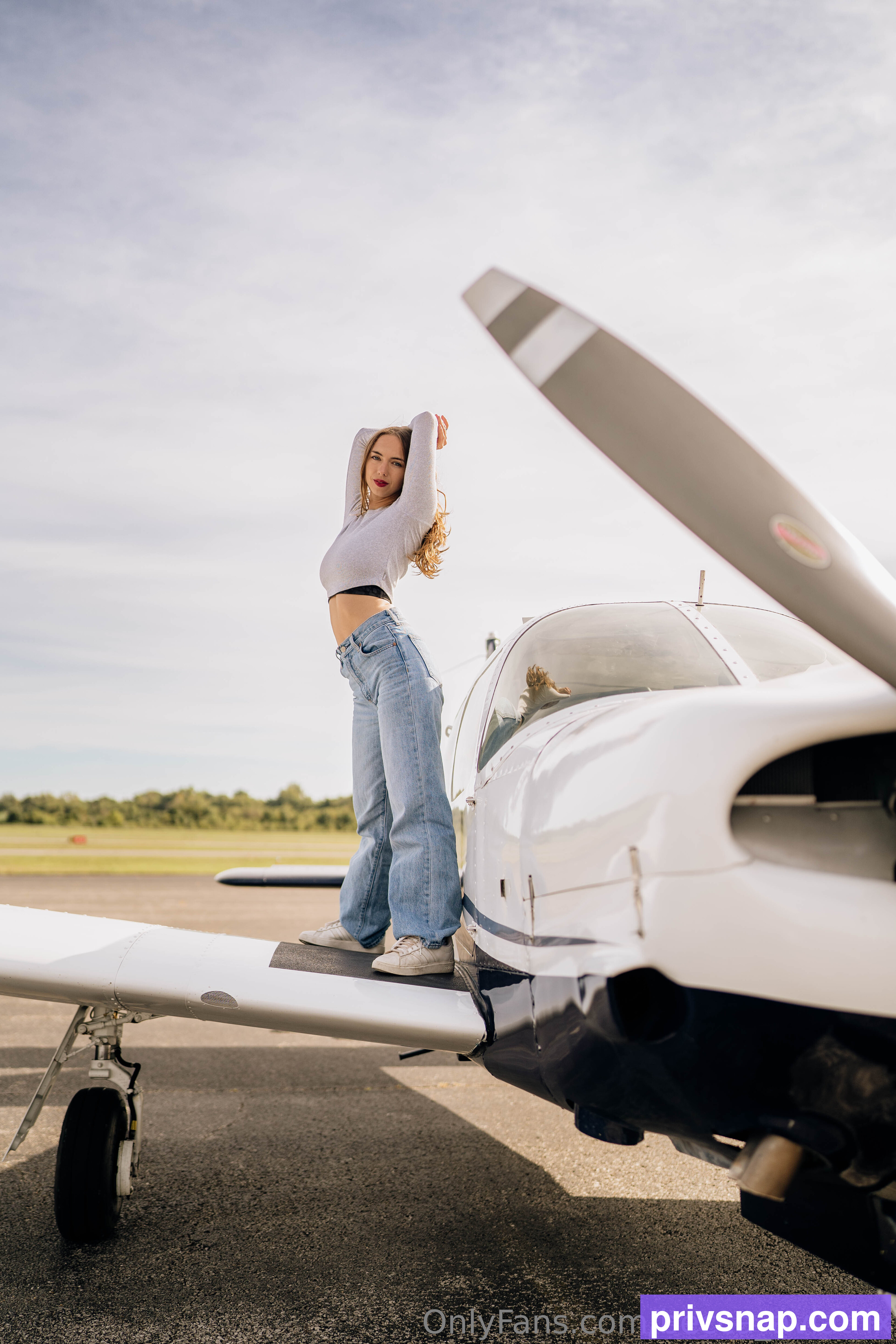 becca_aviatrix / imbeccad Nude Leaks OnlyFans  - Leaked Models