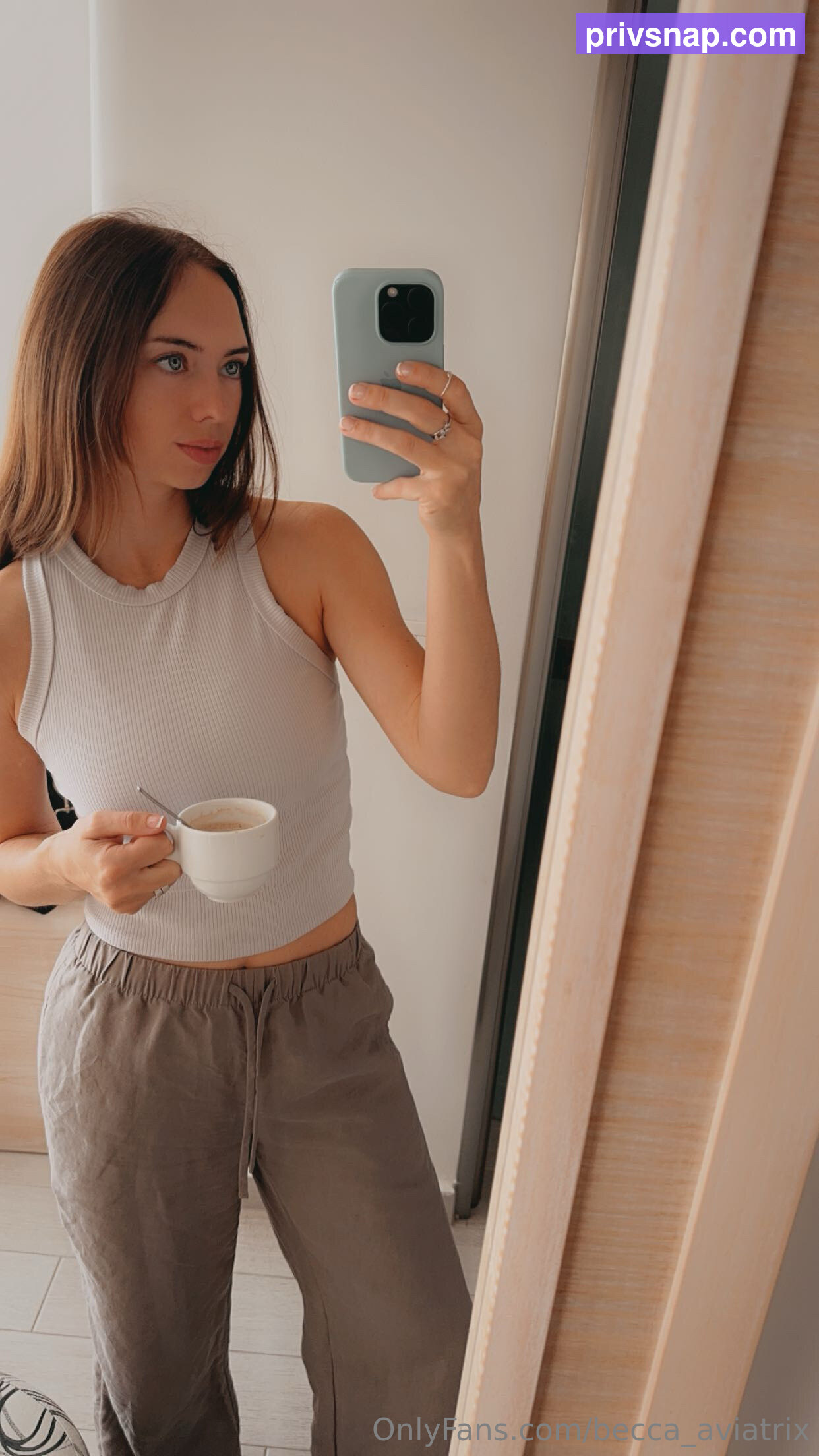becca_aviatrix / imbeccad Nude Leaks OnlyFans  - Leaked Models