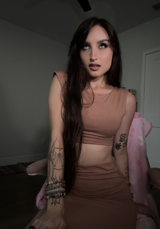 Beebee ASMR / beebeeasmr / beebeeasmr18 / weloveasmr Nude Leaks OnlyFans  - Leaked Models
