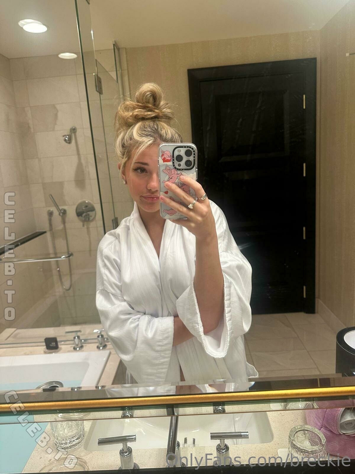 Breckie Hill Nude Asian - Breckie Nsfw Photos Tiktok