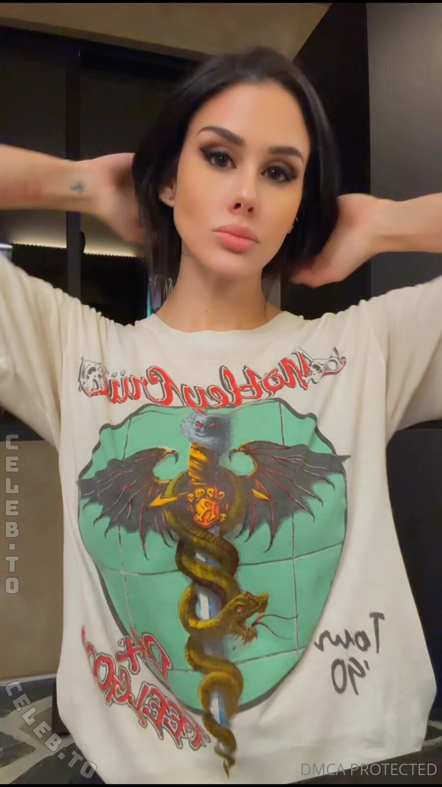 Brittany Furlan hands