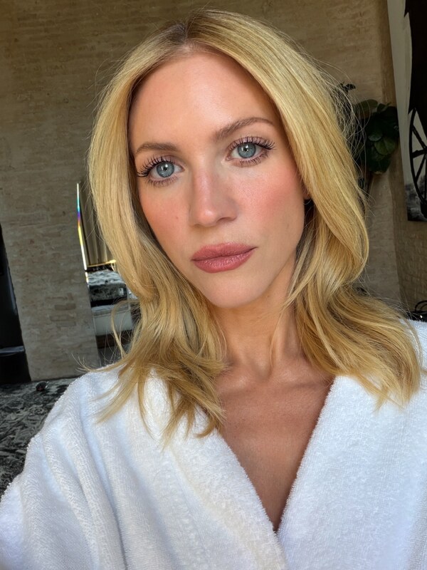 Brittany Snow hands