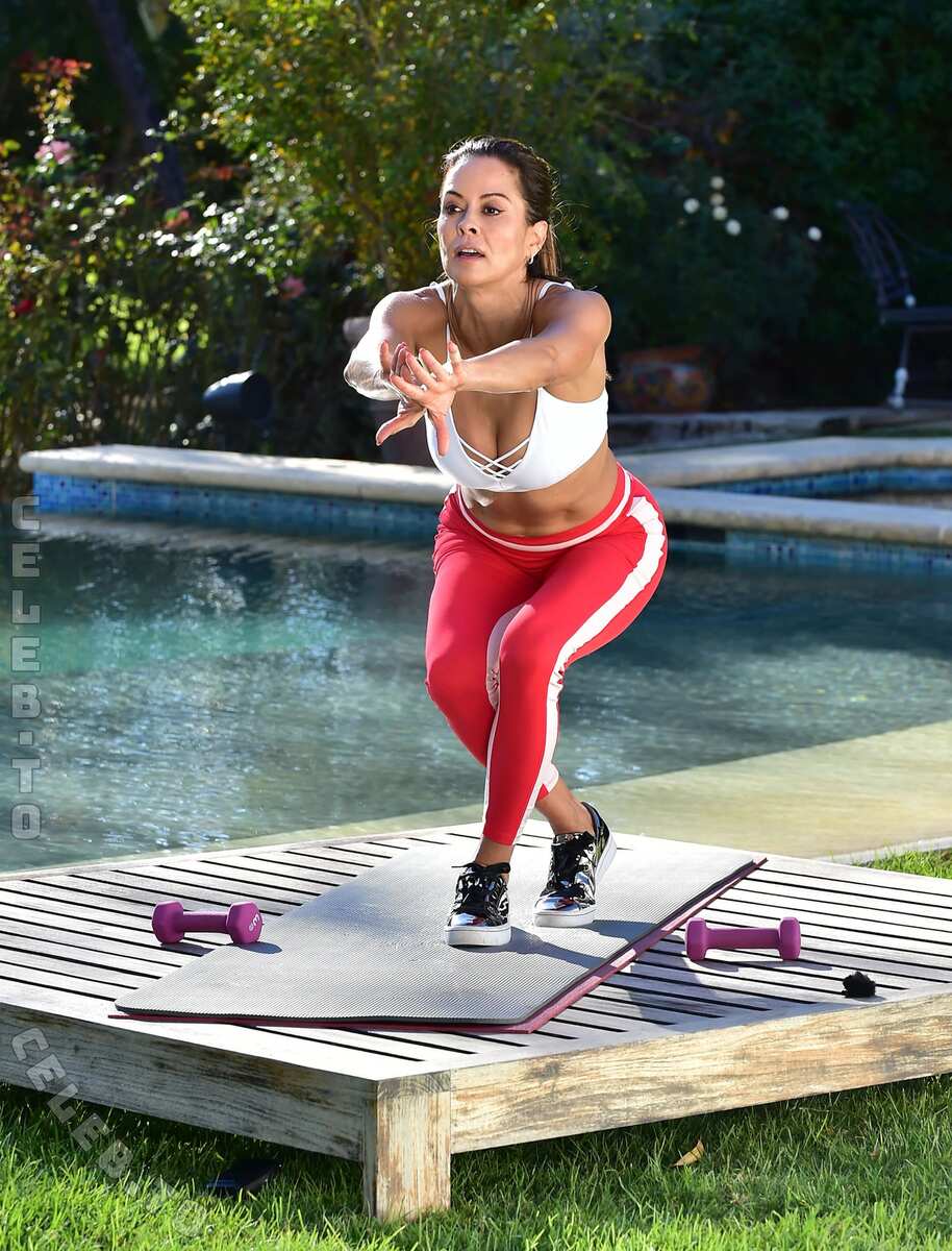 Brooke Burke hands