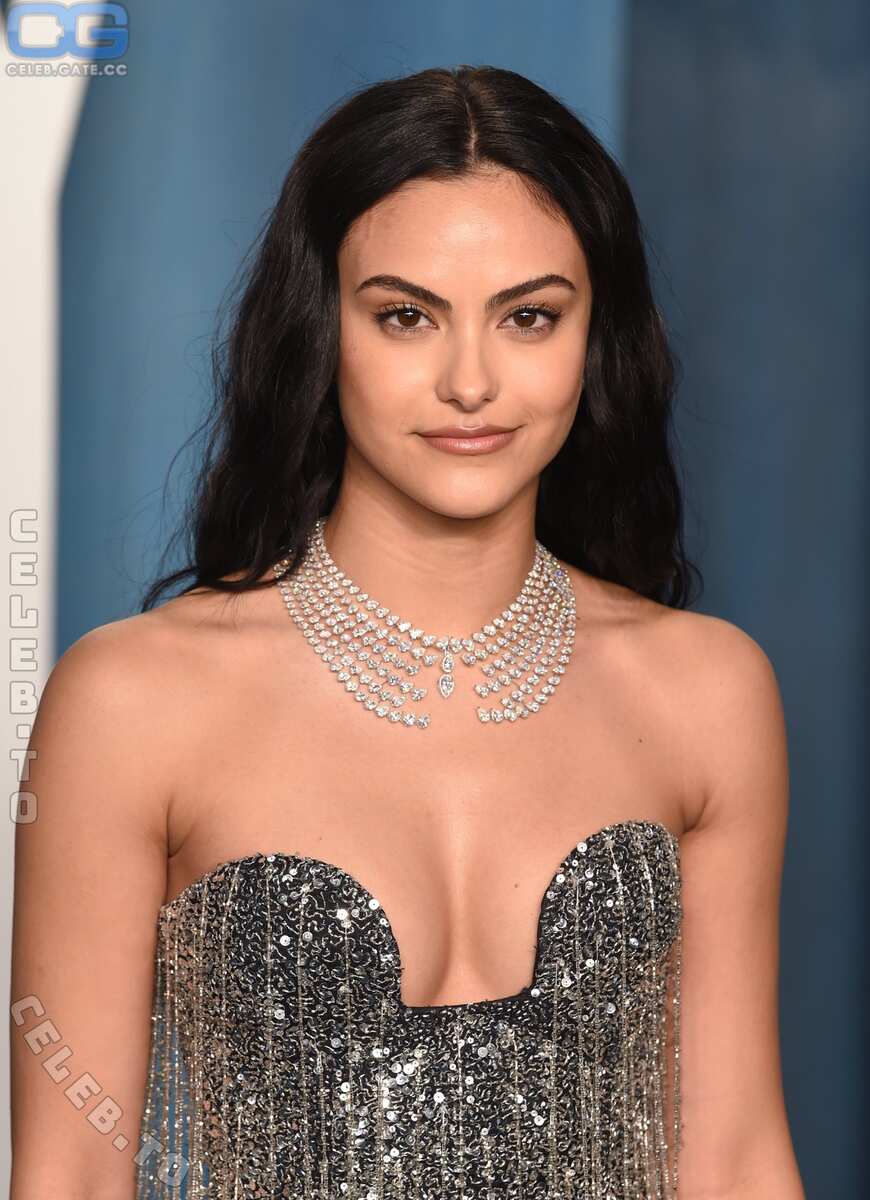 Camila Mendes legs