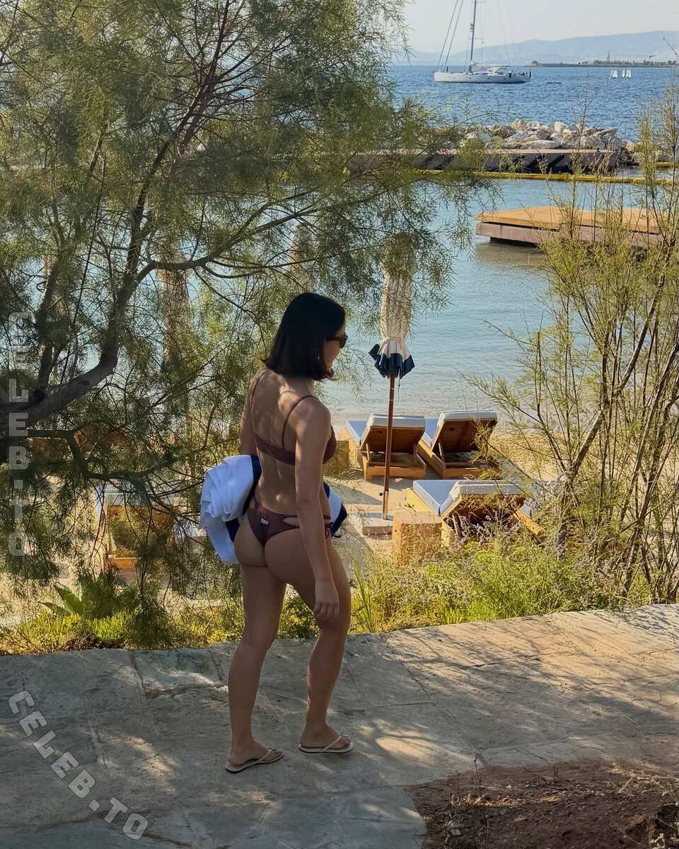 Camila Mendes butts