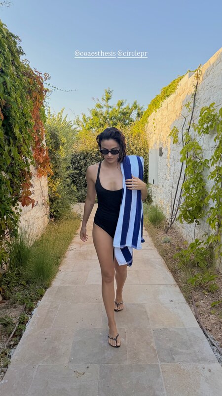 Camila Mendes butts