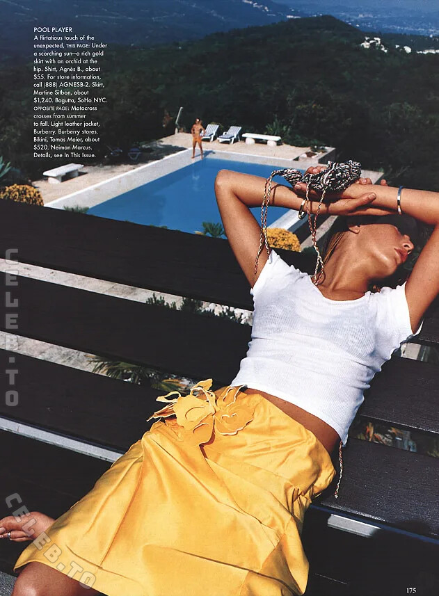 Carolyn Murphy hands