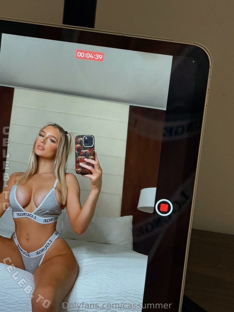 Cassandra Summer Pussy Play Fingering Shower Onlyfans Video
