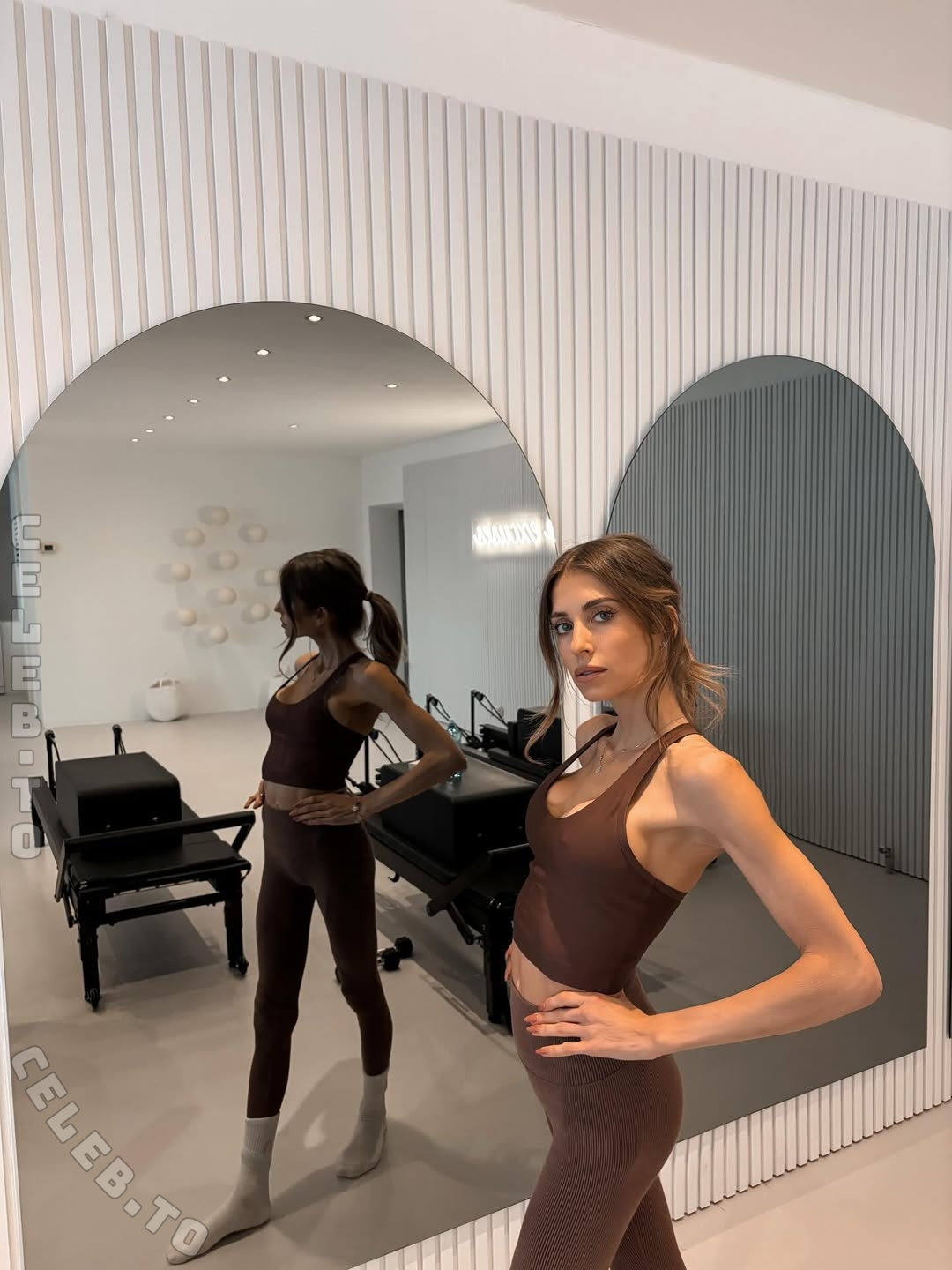 Cathy Hummels legs
