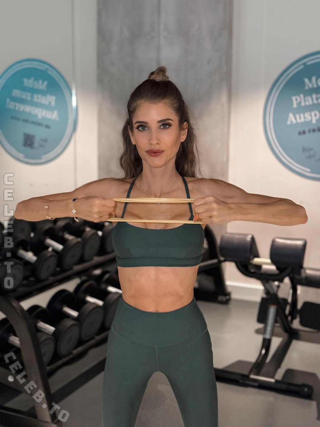 Cathy Hummels legs