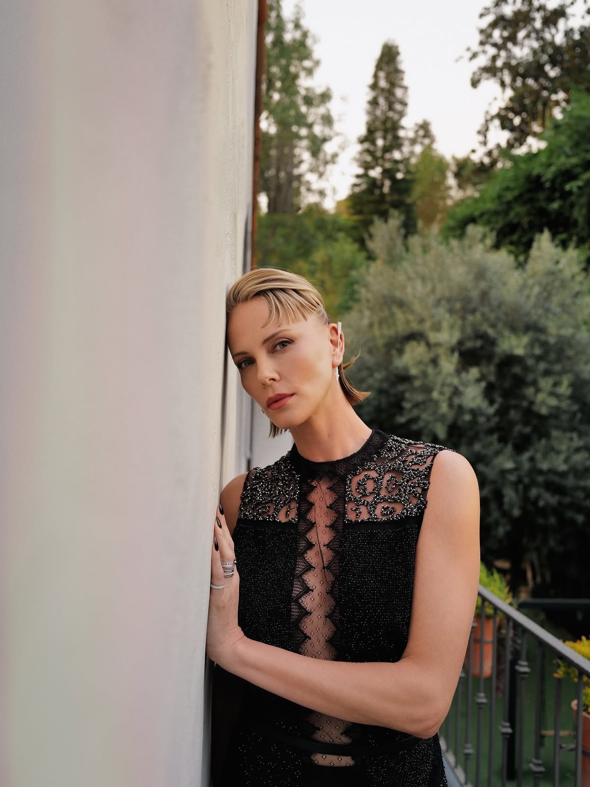 Charlize Theron Nude Photos and Scenes Collection