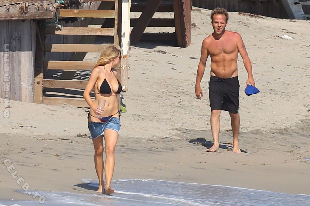 Charlotte McKinney butts
