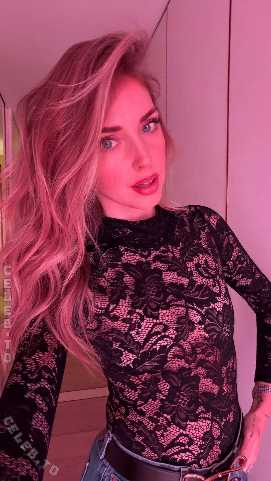 Chiara Ferragni nude leaked photos