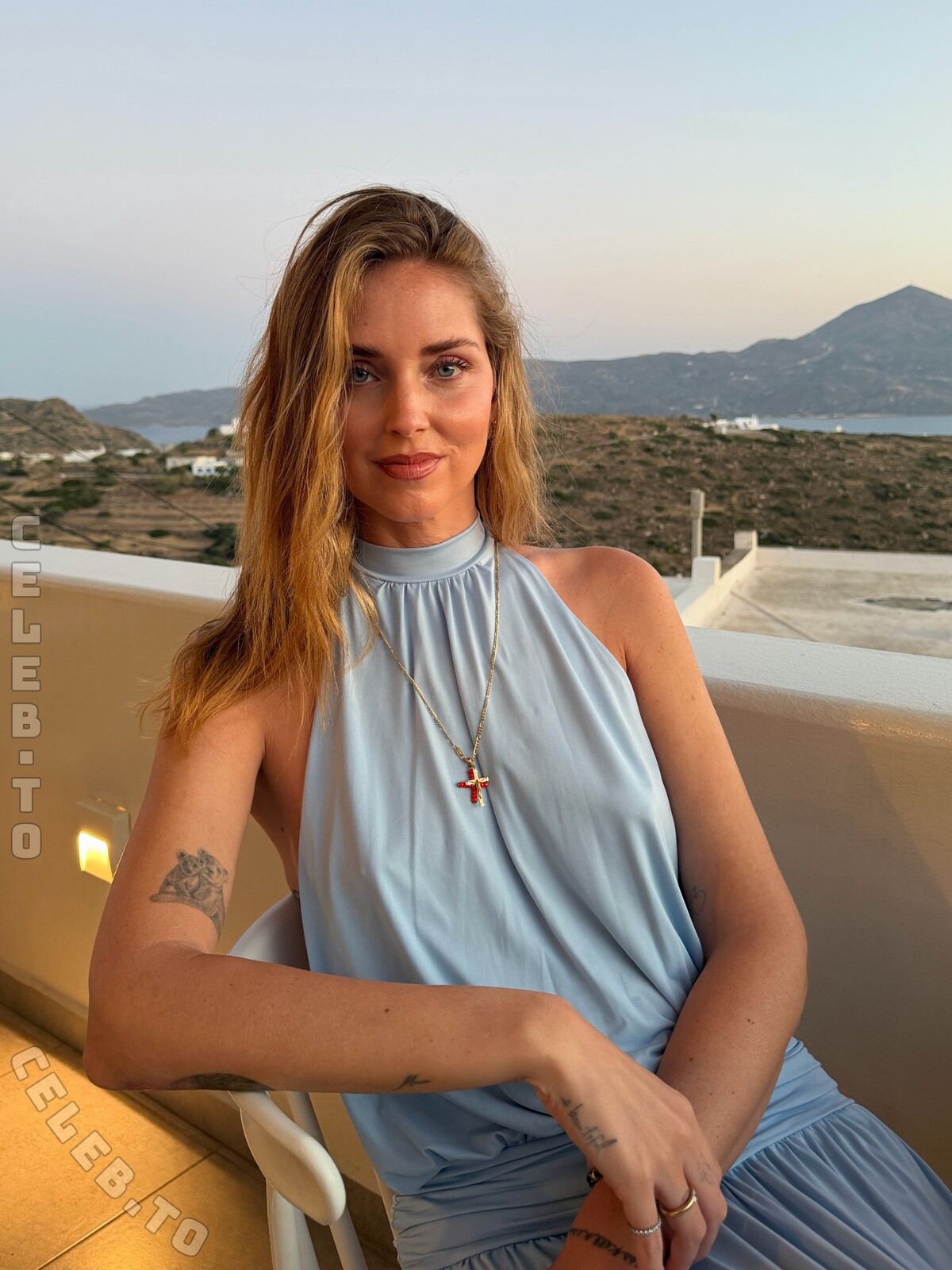 Chiara Ferragni butts