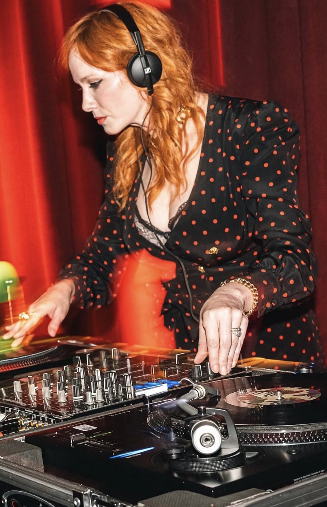 Christina hendricks leaked photos