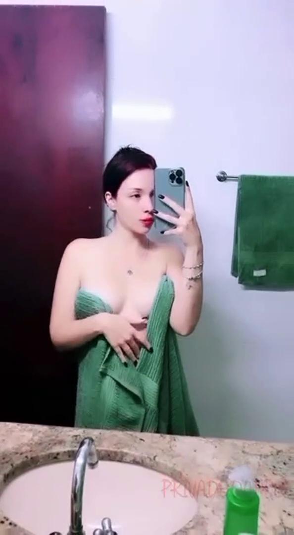 Cibelly Ferreira / Professora de inglês / cibellyferreira_ Nude Leaks OnlyFans  - Leaked Models