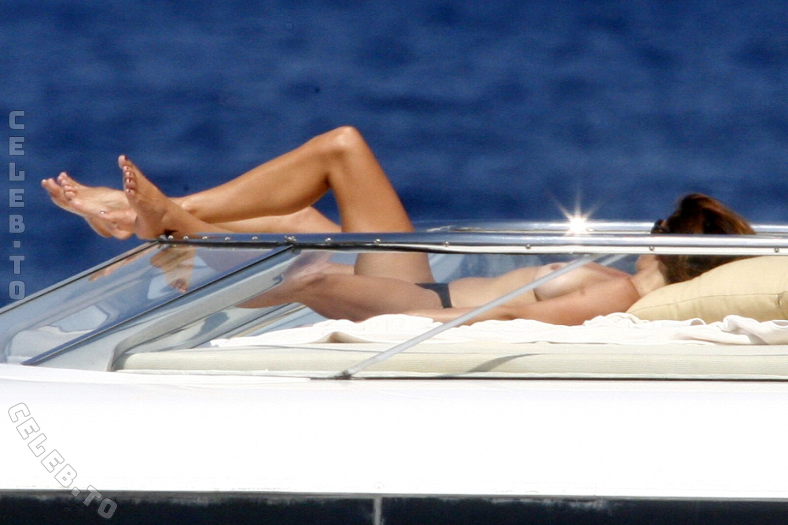 Cindy Crawford hands