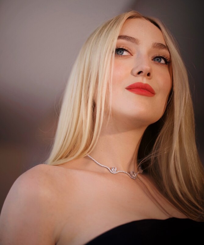 Dakota Fanning butts