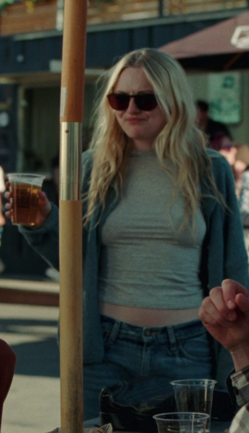 Dakota Fanning butts