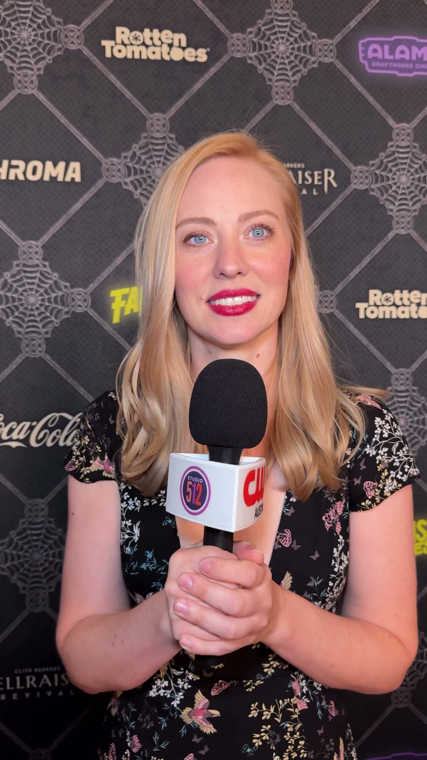 Deborah Ann Woll hands