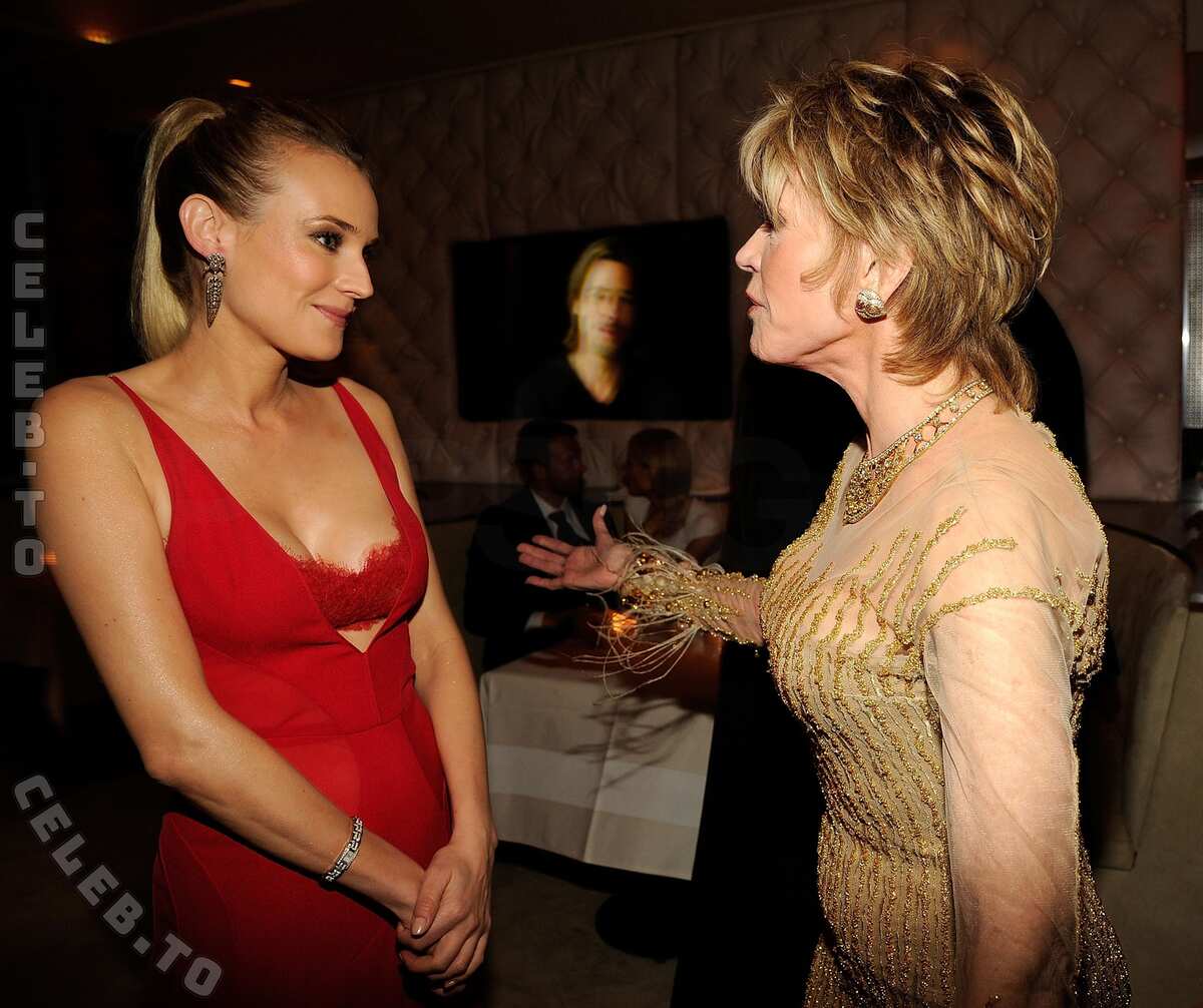 Diane Kruger hands