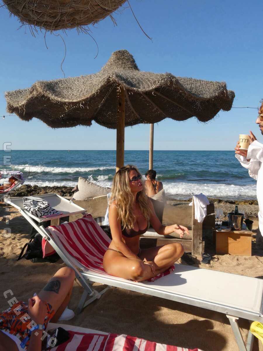 Diletta Leotta butts