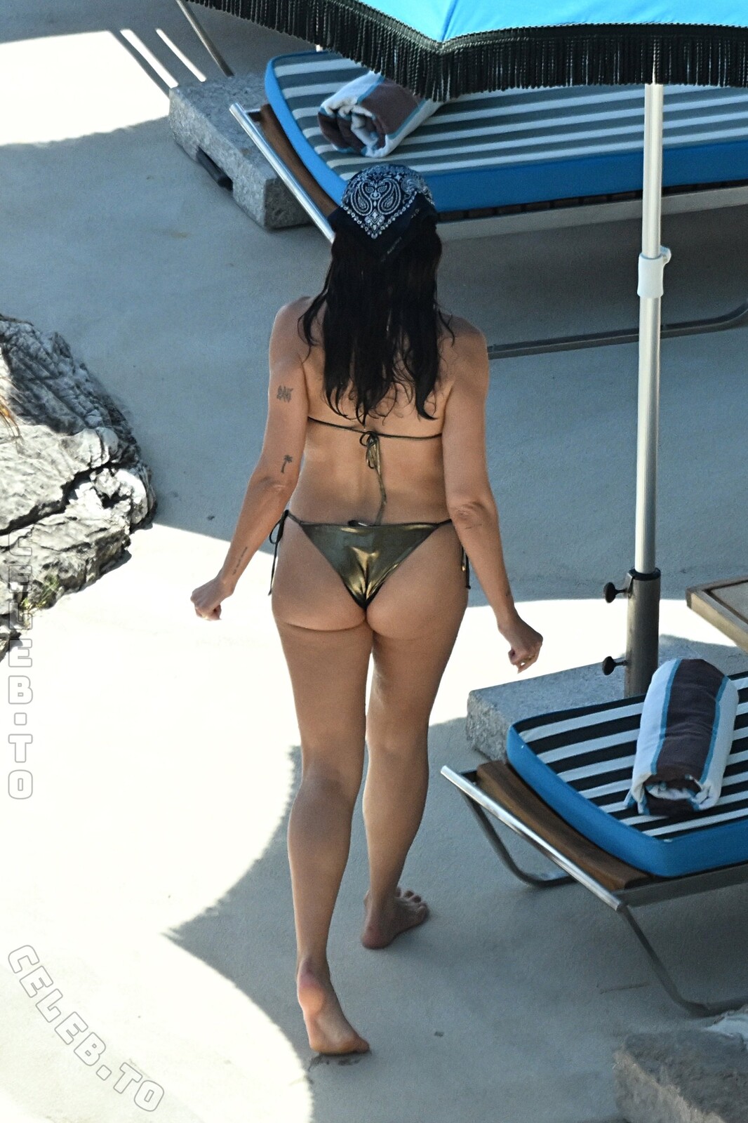 Dua Lipa Nude Candid Vacation Pics