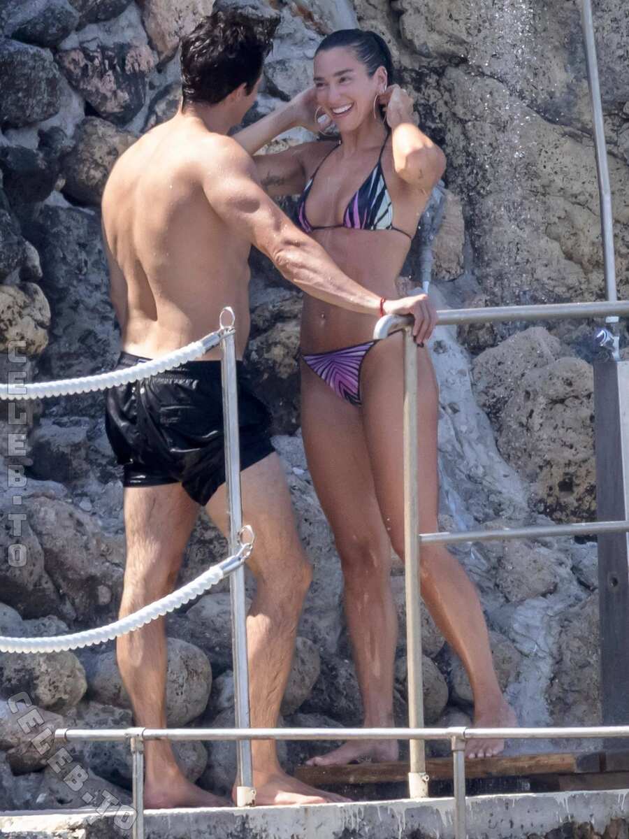 Dua Lipa Nude Candid Vacation Pics