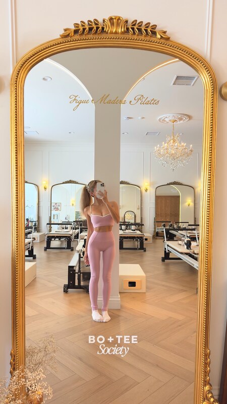 Eeeveenara / Eevee Enara / eeveenara Nude Leaks OnlyFans  - Leaked Models