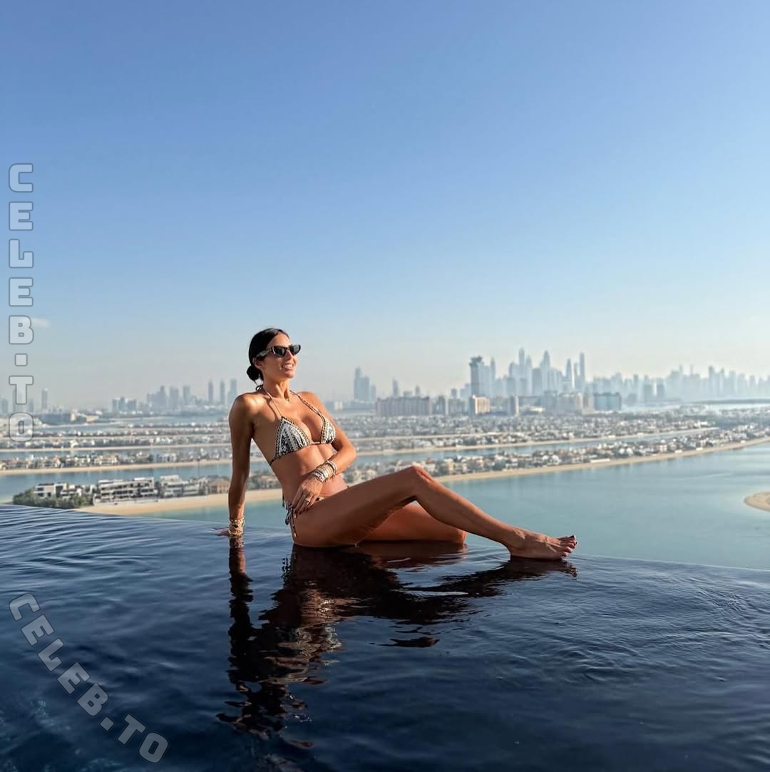 Elisabetta Gregoraci butts